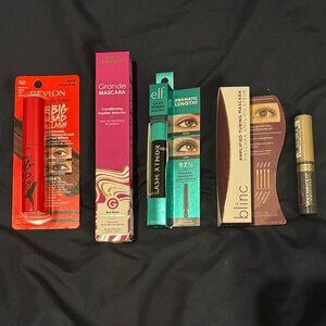 Revlon Big Bad Lash Mascara in Bold Red